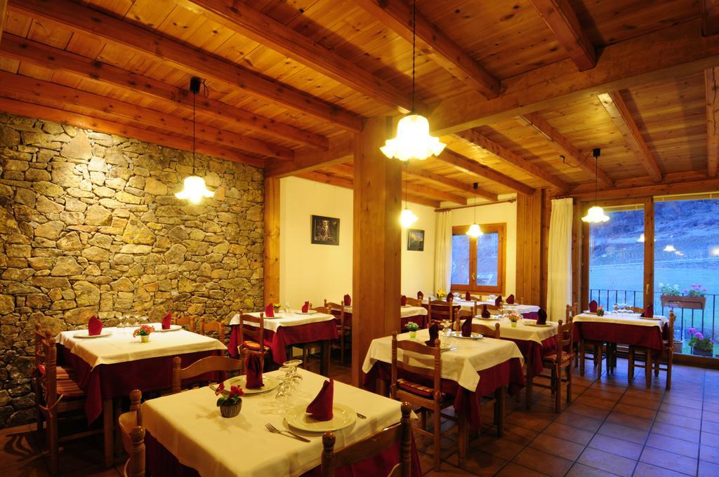 Hotel Lo Paller Valencia D'Aneu Ngoại thất bức ảnh