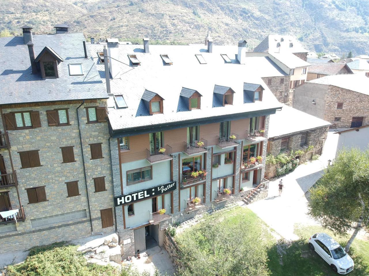Hotel Lo Paller Valencia D'Aneu Ngoại thất bức ảnh